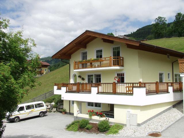 Martina Und Herbert Scherer Wagrain Exterior photo